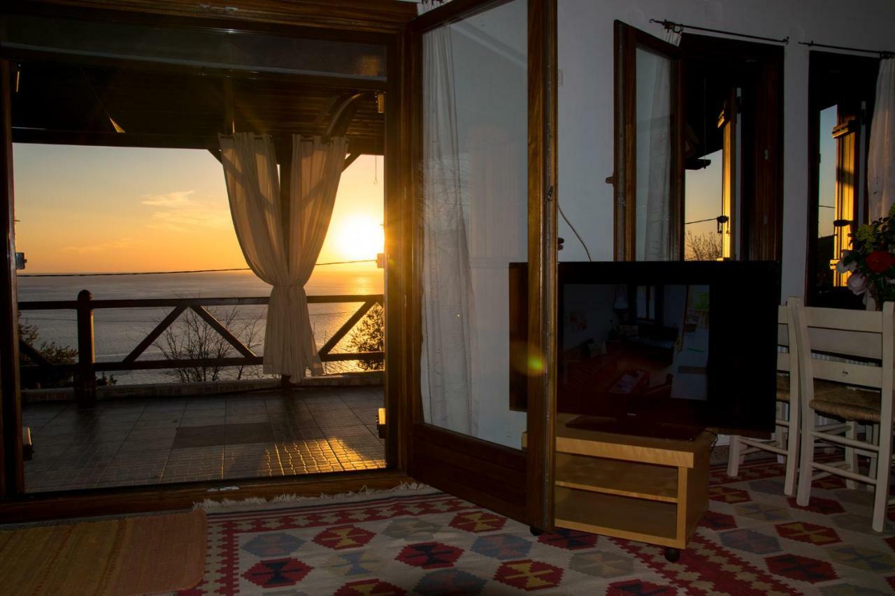 Вилла House Of The Rising Sun Хорефто Экстерьер фото