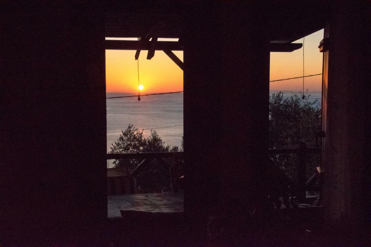 Вилла House Of The Rising Sun Хорефто Экстерьер фото