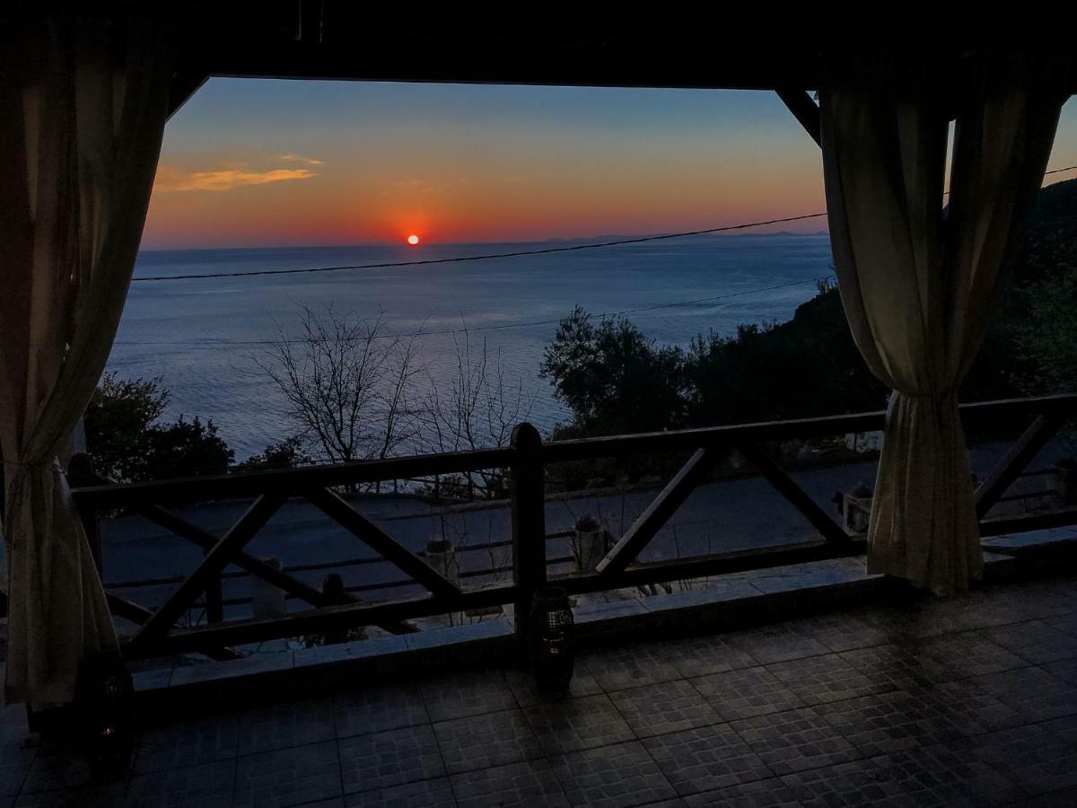 Вилла House Of The Rising Sun Хорефто Экстерьер фото